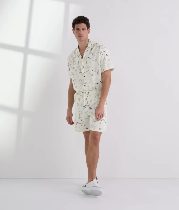 ALL-OVER-PRINT-SHORTSIT ALL-OVER-PRINT-SHORTSIT