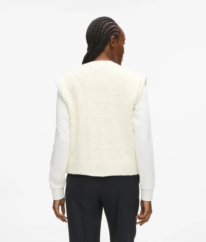 Bouclé-liivi Bouclé-liivi