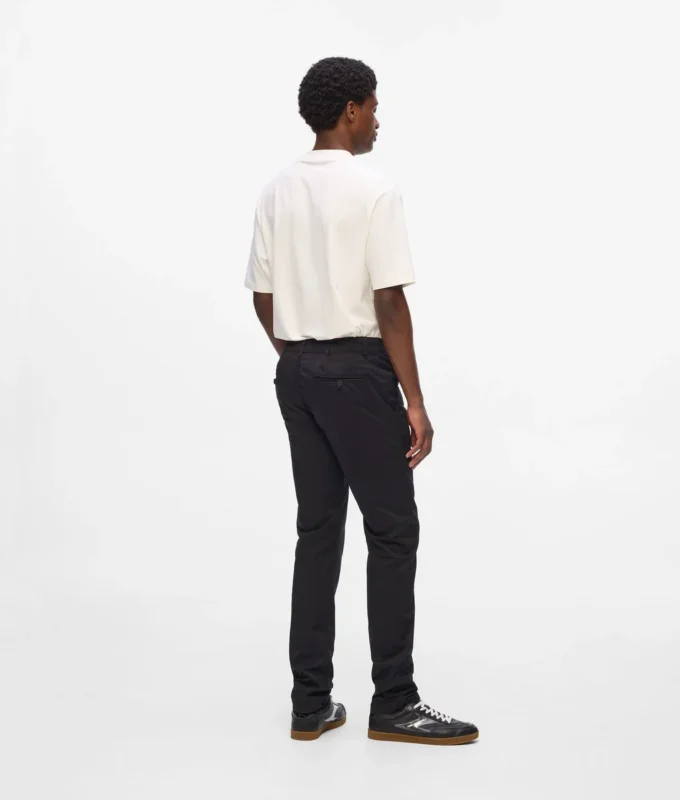CHINO-HOUSUT CHINO-HOUSUT