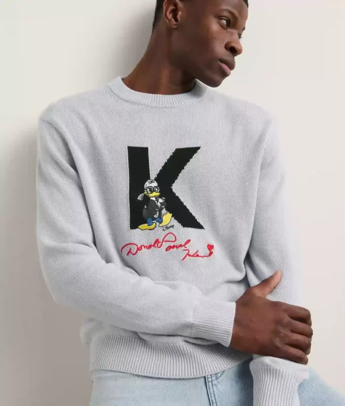 DISNEY X KL NEULOTTU SWEATSHIRT DISNEY X KL NEULOTTU SWEATSHIRT