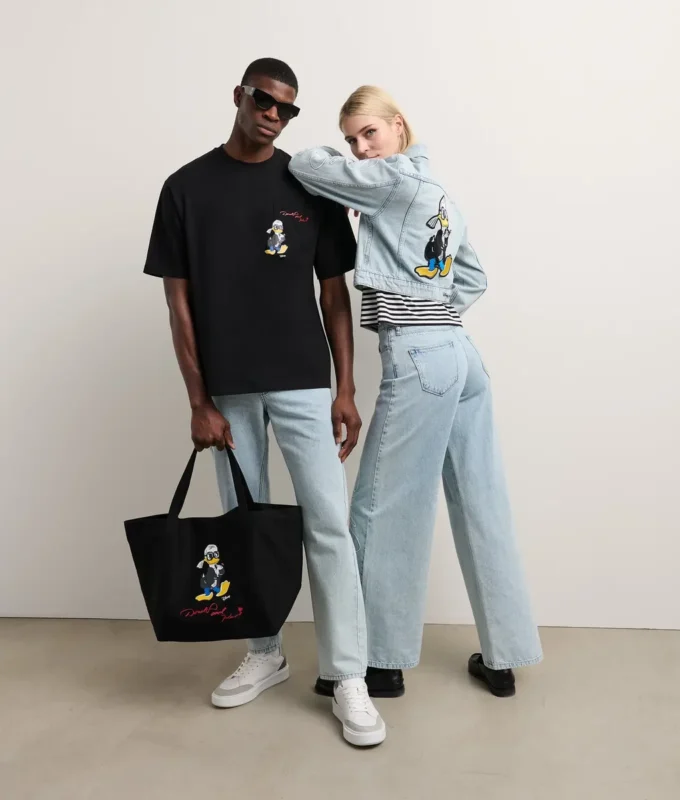 DISNEY X KL POCKET T-PAITA DISNEY X KL POCKET T-PAITA
