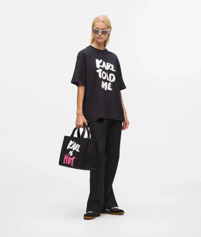 Exclusive ”Karl told me” rento T-paita Exclusive ”Karl told me” rento T-paita