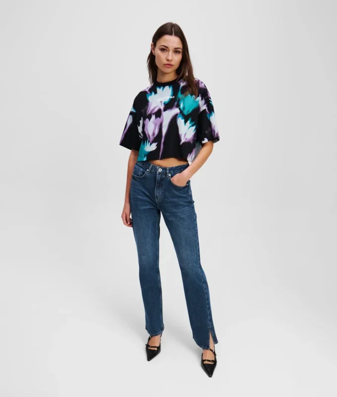 HIGH-RISE STRAIGHT JEANS