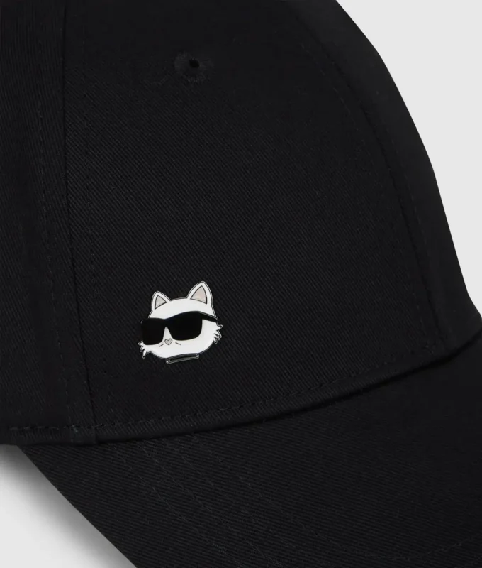 Ikon Choupette -pinssi