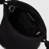 Ikon-nyloninen pieni bucket-laukku Ikon-nyloninen pieni bucket-laukku