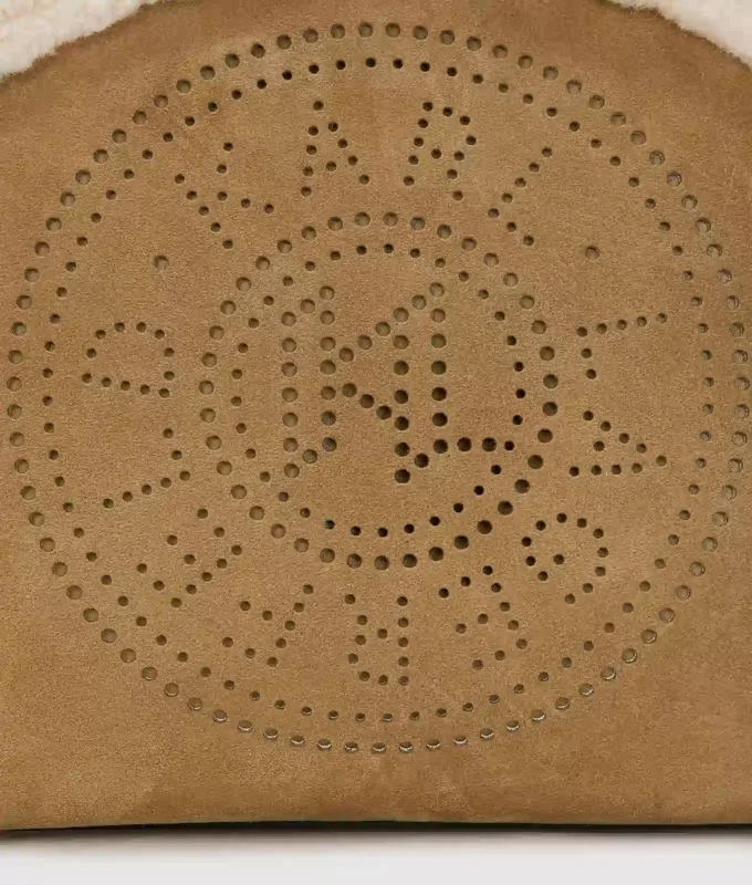 K/Circle pieni lampaanvillainen kassi K/Circle pieni lampaanvillainen kassi