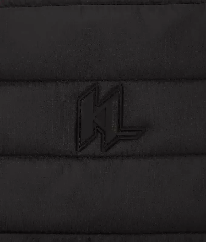 K/Monogram-pehmustettu reppu