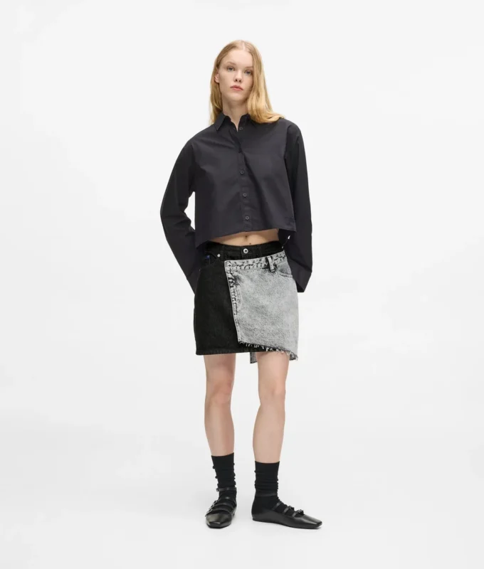 Kaksisävyinen denim-minihame Kaksisävyinen denim-minihame