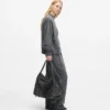 Kaksivärinen denim-ostoskassi Kaksivärinen denim-ostoskassi