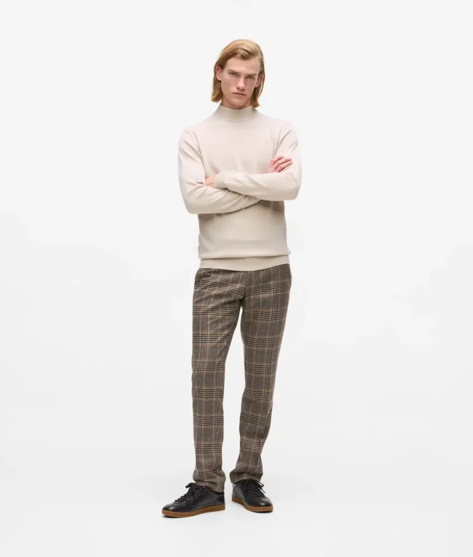 Kameo-turtleneck-villapaita