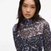 Koko pinnan kattava printtinen mesh-mekko Koko pinnan kattava printtinen mesh-mekko