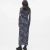 Koko pinnan kattava printtinen mesh-mekko Koko pinnan kattava printtinen mesh-mekko