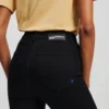 KORKEAVYÖTÄRÖISET SKINNY-FARKUT KORKEAVYÖTÄRÖISET SKINNY-FARKUT