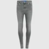 Korkeavyötäröiset skinny-farkut Korkeavyötäröiset skinny-farkut