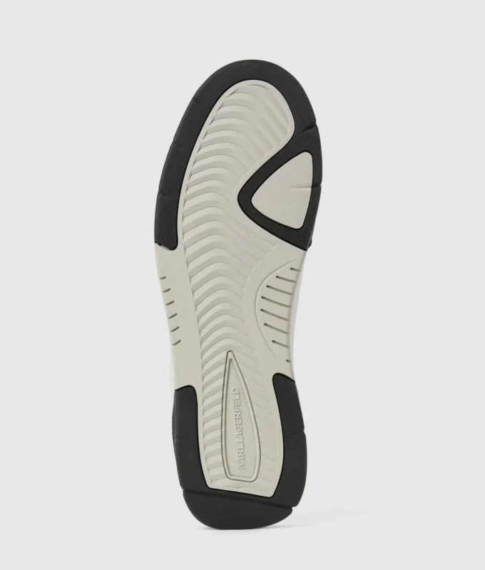 Kourtney Monogram -lenkkarit Kourtney Monogram -lenkkarit