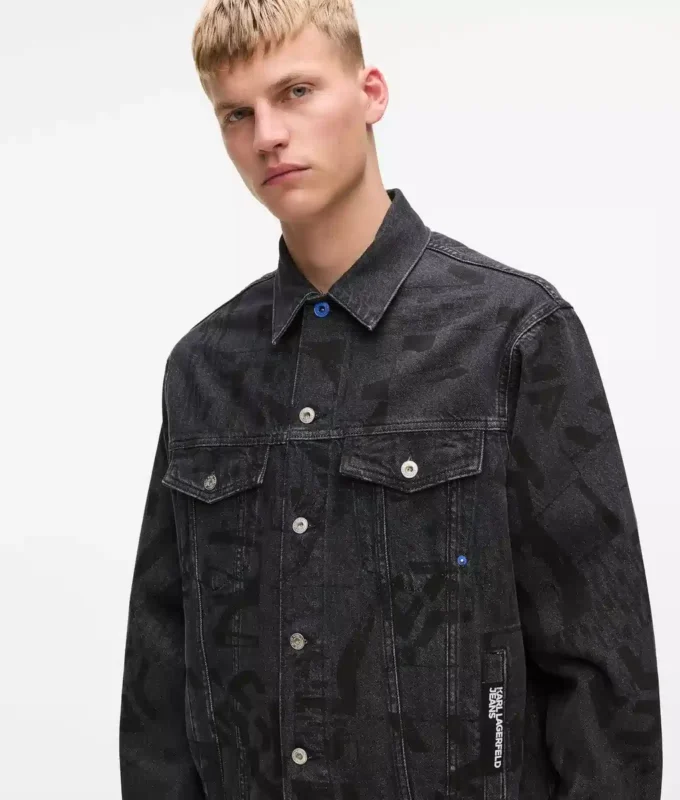 Monogram-kuvioinen denimtakki