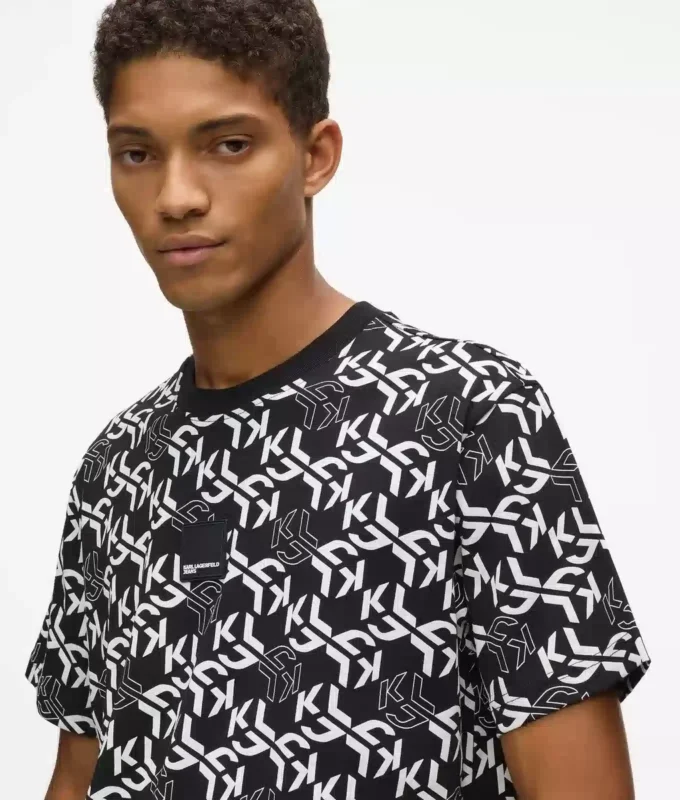 Monogram-T-paita Monogram-T-paita