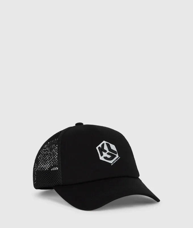 Monogram-trucker-lippalakki
