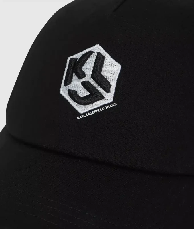 Monogram-trucker-lippalakki