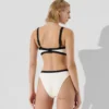MONOKROMINEN BANDEAU-BIKININ YLÄOSA MONOKROMINEN BANDEAU-BIKININ YLÄOSA