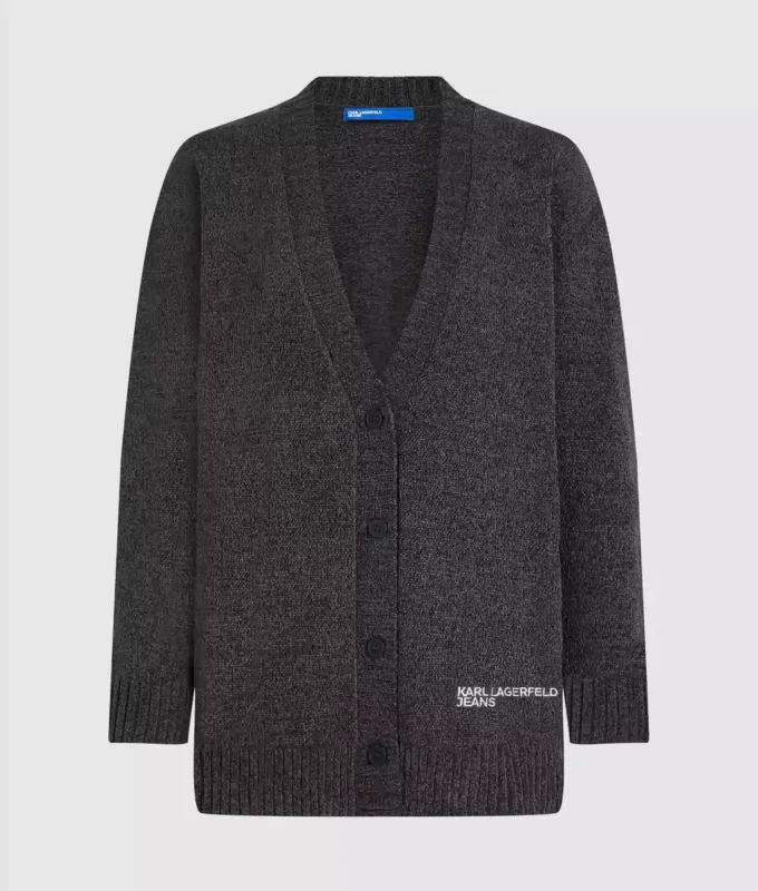 Oversized-neuletakki Oversized-neuletakki