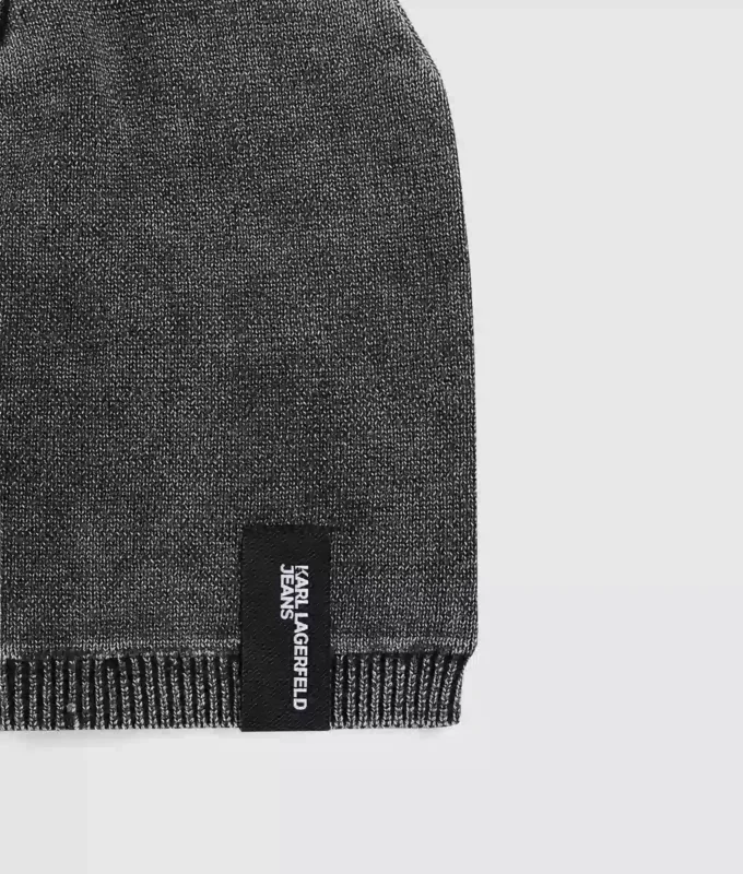 Pesty logopatch-pipo Pesty logopatch-pipo