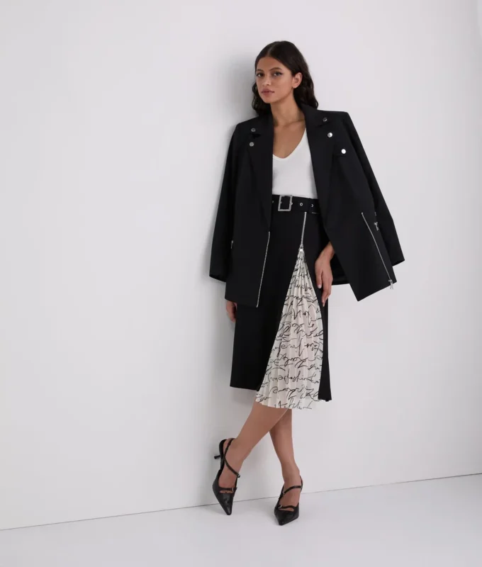 PLISSOITU HAME