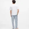 Raidallinen pyjamasetti Raidallinen pyjamasetti
