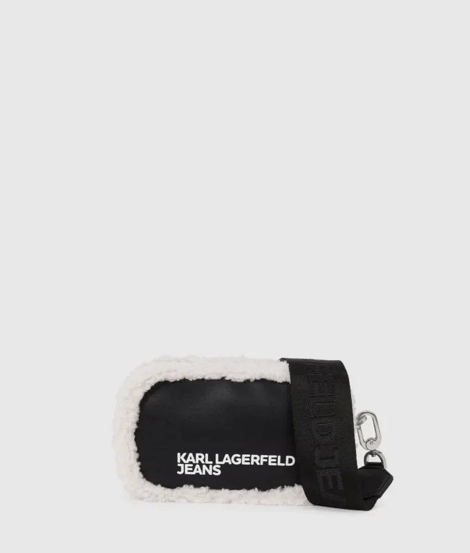 Shearling-kameran olkalaukku Shearling-kameran olkalaukku