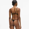 Signature-kolmiomainen bralette Signature-kolmiomainen bralette