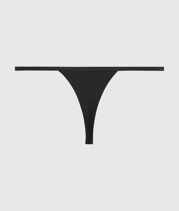 Signature-korkeat stringit Signature-korkeat stringit