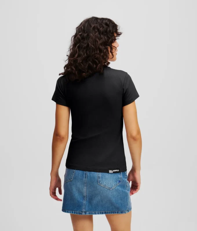 SLIM-FIT T-PAITA SLIM-FIT T-PAITA