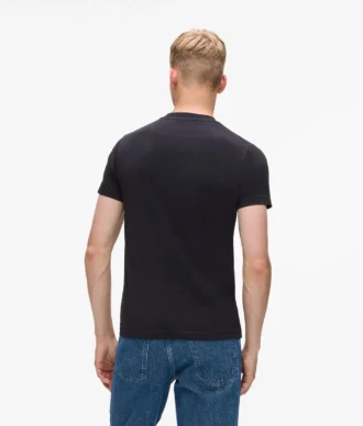 Slim-mallinen logopaita Slim-mallinen logopaita