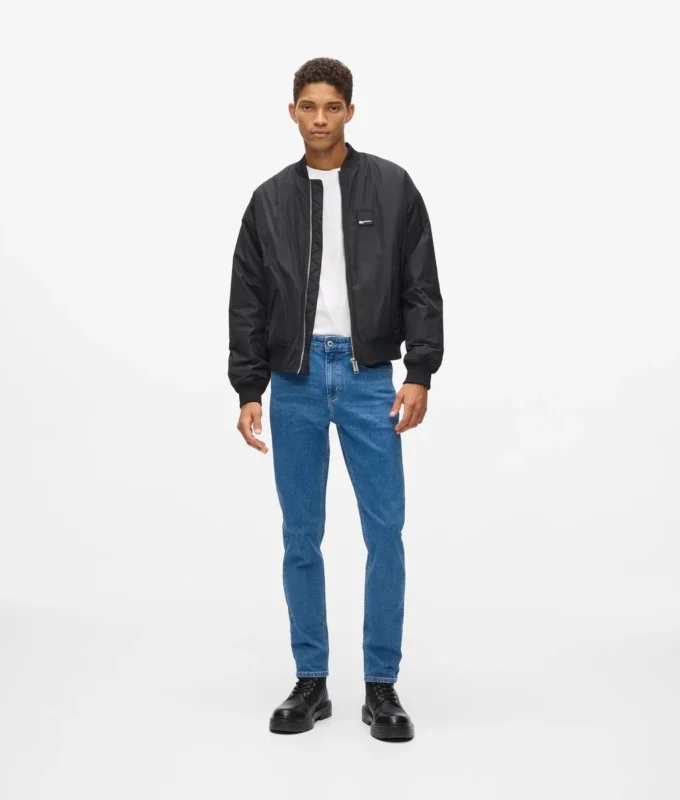 Slim-malliset farkut