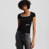 SQUARE-NECK T-PAITA SQUARE-NECK T-PAITA