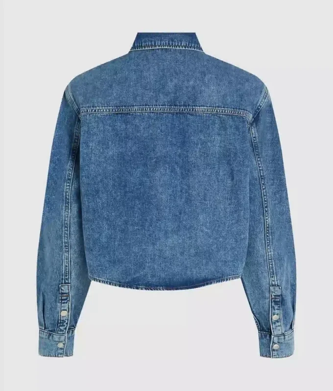 Suorakaiteen muotoinen denimpaita Suorakaiteen muotoinen denimpaita