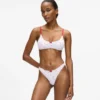 Sydänkuvioinen bralette Sydänkuvioinen bralette