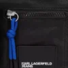 UTILITY-PINNOITETTU DENIM-KAMERALUKKO UTILITY-PINNOITETTU DENIM-KAMERALUKKO