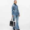 Vyötäröinen denimpaita Vyötäröinen denimpaita