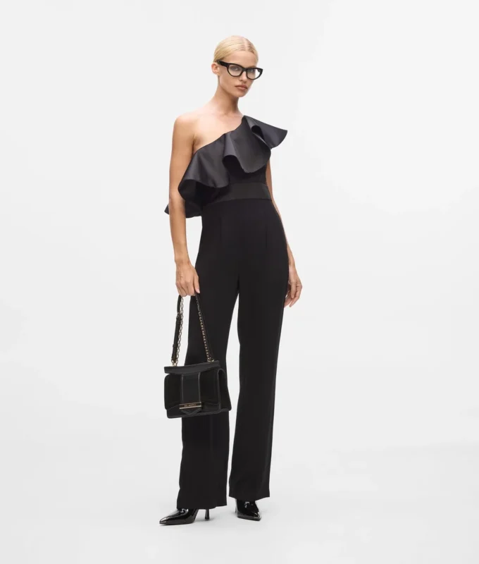 Yhden olkapään jumpsuit
