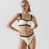 YKSIVÄRISET BIKININALAOSAT YKSIVÄRISET BIKININALAOSAT